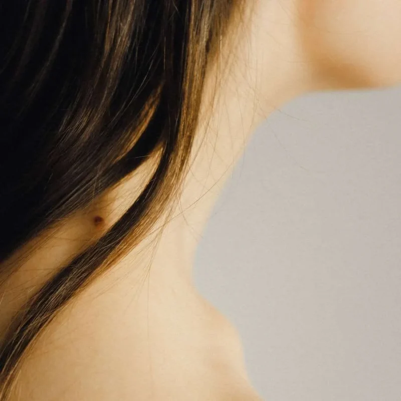 Threading – Neck